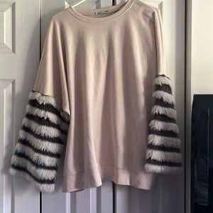 GUC ZARA Sweatshirt